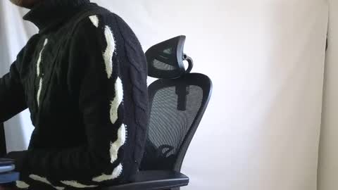 Marco. When Im offline you can view premium content in bio online show from 03/27/26, 08:20