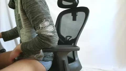 Marco. When Im offline you can view premium content in bio online show from 04/24/26, 07:55