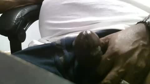 Snapshot of spiderwebb69 chatting on 03/01/26, 10:01 spiderwebb69 online show from 03/01/26, 10:01