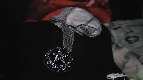 Snapshot of splashh_queen317 chatting on 10/13/25, 04:56 Daddy His Splash Queen online show from 10/13/25, 04:56