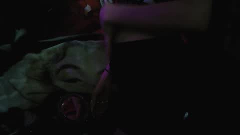 Snapshot of splashh_queen317 chatting on 11/17/25, 06:41 Daddy His Splash Queen online show from 11/17/25, 06:41