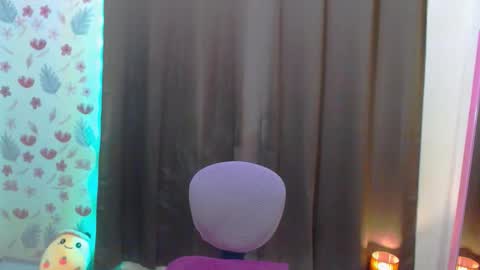 Kimmy online show from 09/19/25, 09:43