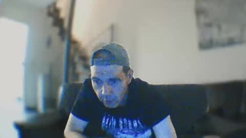 Snapshot of spliffray chatting on 09/19/25, 07:47 spliffray online show from 09/19/25, 07:47