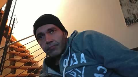 Snapshot of spliffray chatting on 09/30/25, 06:07 spliffray online show from 09/30/25, 06:07