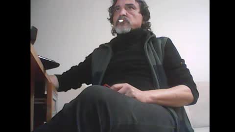 Snapshot of spoiled48 chatting on 12/22/25, 06:49 Spoiled online show from 12/22/25, 06:49
