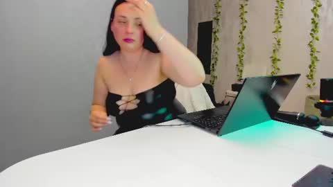 Snapshot of spoiled_lilit chatting on 07/24/26, 08:29 Lilith online show from 07/24/26, 08:29