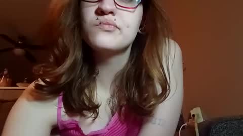 spoiledprincess4 online show from 02/24/25, 12:52