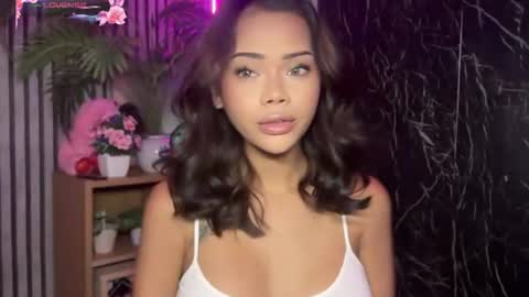 CALL ME RAINE online show from 06/21/26, 03:25