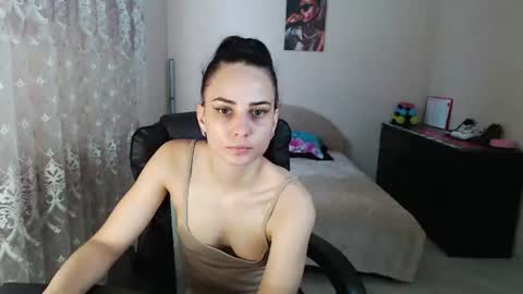 Tips are the best compliment to a woman online show from 06/13/26, 07:39