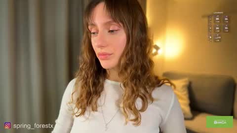 Lilly  online Monday - Friday ask time in pm online show from 01/12/26, 04:34