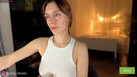 Lilly  online Monday - Friday ask time in pm online show from 04/04/26, 06:33