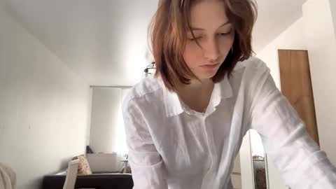 Snapshot of springchrisman chatting on 03/27/26, 08:26 Vanessa online show from 03/27/26, 08:26
