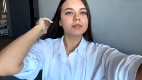 Luina online show from 04/28/26, 11:15