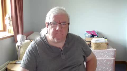 springtine online show from 06/01/26, 11:23