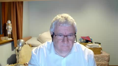 springtine online show from 06/10/26, 12:55