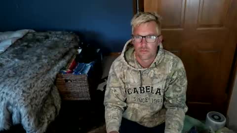 Snapshot of spun_redneck chatting on 05/24/26, 12:48 Spun Redneck online show from 05/24/26, 12:48
