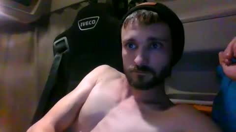 Snapshot of spyco82 chatting on 01/23/25, 09:29 spyco82 online show from 01/23/25, 09:29