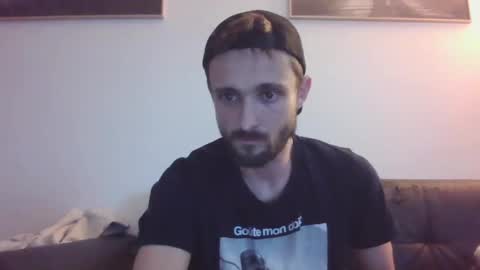 Snapshot of spyco82 chatting on 02/28/25, 05:37 spyco82 online show from 02/28/25, 05:37