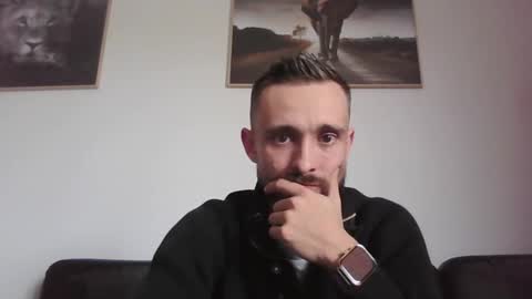 Snapshot of spyco82 chatting on 03/08/25, 11:48 spyco82 online show from 03/08/25, 11:48