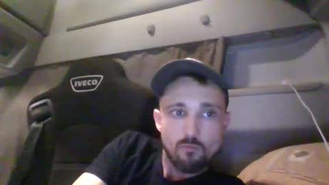 spyco82 online show from 11/17/25, 06:03