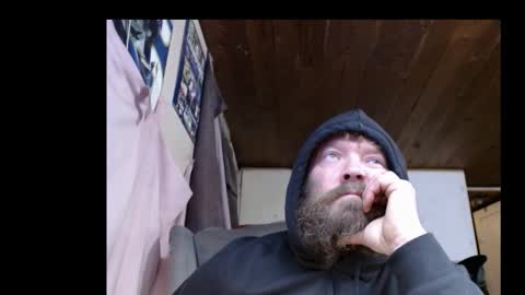 squegly1 online show from 12/01/25, 06:51