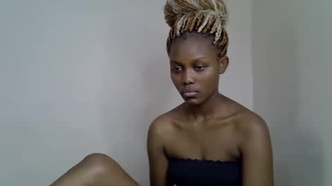 Tashy online show from 10/19/25, 07:58