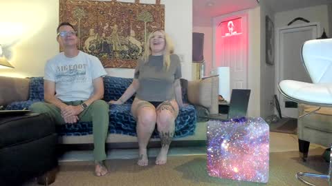 Snapshot of squirt_vip_room chatting on 01/05/25, 01:03 Roxy Day  Mossimo Knight online show from 01/05/25, 01:03