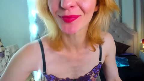 Alisa online show from 09/18/25, 03:58