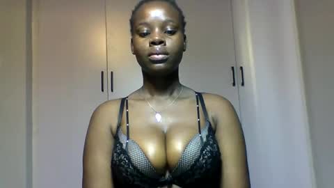 Squiter online show from 11/25/25, 04:34