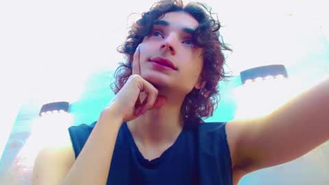 ethan online show from 10/04/25, 02:04