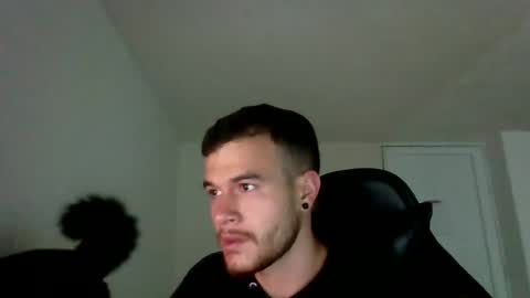 Vic online show from 11/25/25, 04:34