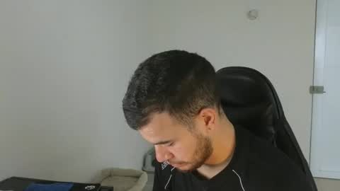 Vic online show from 11/30/25, 10:25