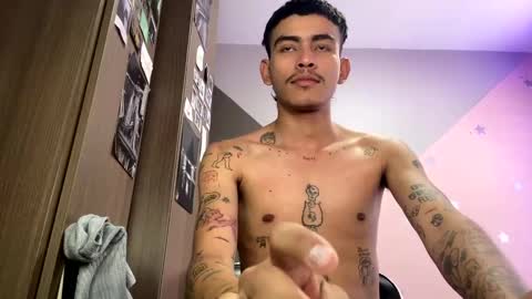 Snapshot of srcejotas chatting on 12/09/24, 05:08 sorry mom online show from 12/09/24, 05:08