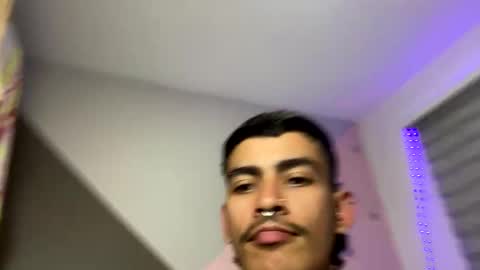 Snapshot of srcejotas chatting on 01/26/25, 01:20 sorry mom online show from 01/26/25, 01:20