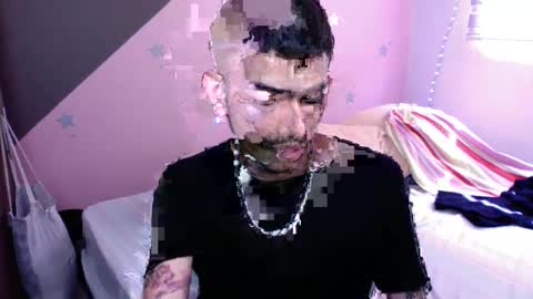 Snapshot of srcejotas chatting on 02/06/25, 08:02 sorry mom online show from 02/06/25, 08:02