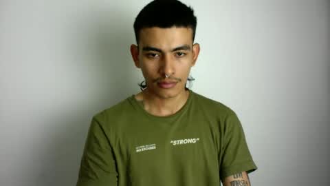 Snapshot of srcejotas chatting on 09/23/25, 06:00 sorry mom online show from 09/23/25, 06:00