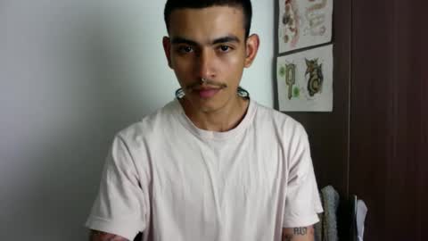 Snapshot of srcejotas chatting on 10/17/25, 07:38 sorry mom online show from 10/17/25, 07:38