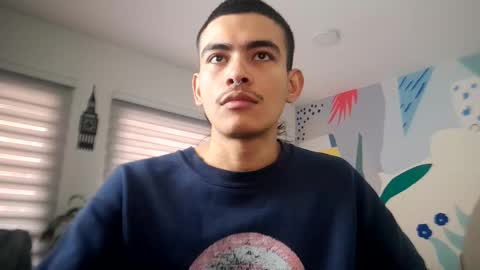 Snapshot of srcejotas chatting on 10/28/25, 02:42 sorry mom online show from 10/28/25, 02:42