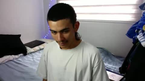 Snapshot of srcejotas chatting on 11/06/25, 06:20 sorry mom online show from 11/06/25, 06:20