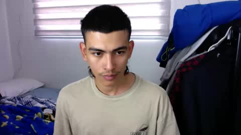 Snapshot of srcejotas chatting on 11/09/25, 01:09 sorry mom online show from 11/09/25, 01:09