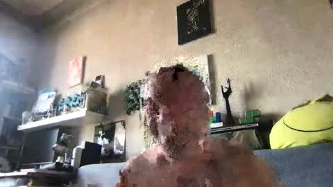 Snapshot of srekos38 chatting on 10/29/25, 09:22 srekos38 online show from 10/29/25, 09:22