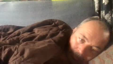 Snapshot of srekos38 chatting on 11/06/25, 08:37 srekos38 online show from 11/06/25, 08:37