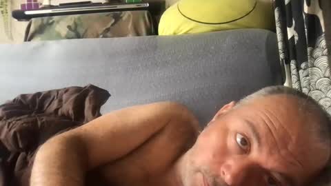 srekos38 online show from 04/22/26, 07:11