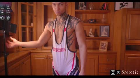 Matt     online show from 11/17/25, 04:13