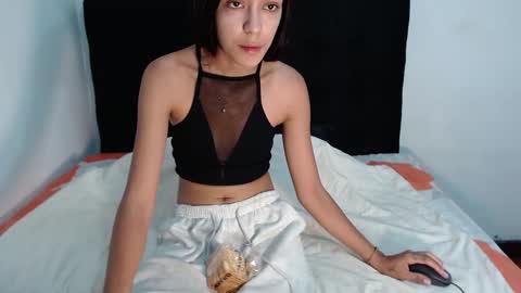 .          . online show from 10/02/25, 12:01