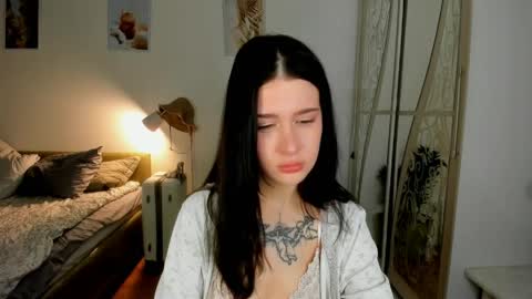 Snapshot of ssash1mii chatting on 05/25/26, 10:05 Hey guys i miss you so much online show from 05/25/26, 10:05