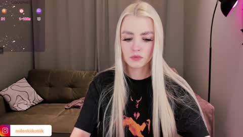 Alexandra online show from 12/06/24, 03:08