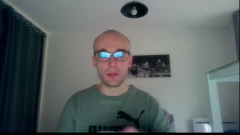 ssenzo online show from 01/06/25, 07:42