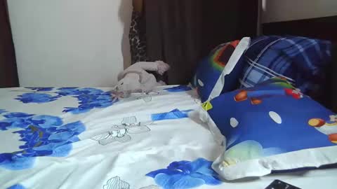 ssexxyred online show from 03/04/26, 10:32