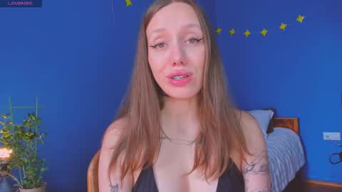 Snapshot of sshawty chatting on 09/11/25, 05:18 Anni if Im offline for a long time Im depressed feel free to support me offline online show from 09/11/25, 05:18